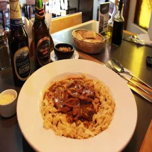 Pasta Mechada